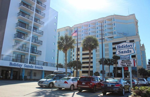 Myrtle Beach Apartment | Holiday Sands South Resort by Palmetto Vacations
