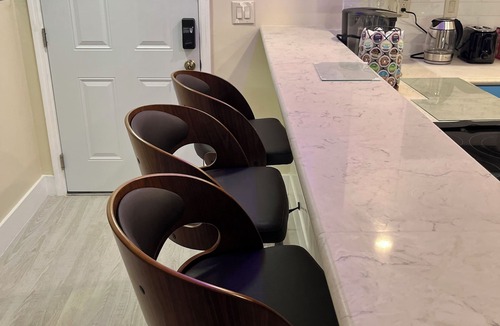 Central Beach Condo | Home away from Home 2 blocks from Fort Lauderdale Beach.