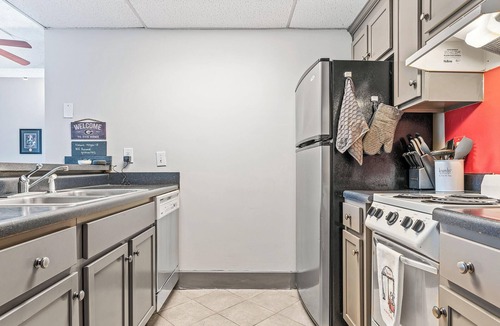 Athens Condo | Home is Where the Arch is Across From Uga!