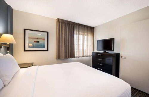 Gwinnett Place Hotel | Home-Like Duluth Stay l Close to Nam Dae Mun Farmers Market l 2 Units