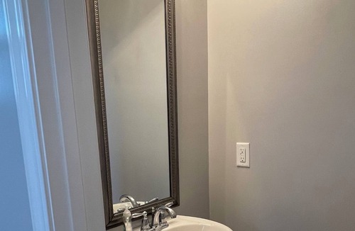 Elliott House | Home Near Shaw Airforce Base Close to Major Attractions, Food, & Entertainment