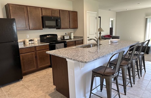Zephyrhills House | Home with park backyard