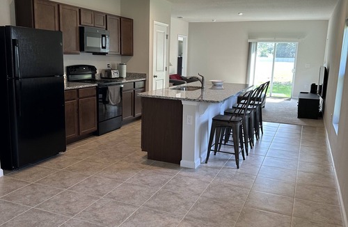Zephyrhills House | Home with park backyard