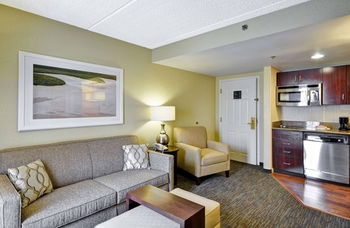 Augusta Hotel | Homewood Suites by Hilton Augusta