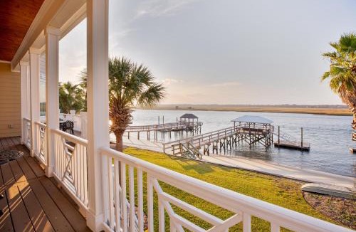 Inlet Harbour House | Hook Shot