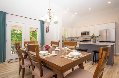 Woodruff House | Hope on the Enoree River w/Fire Pit & Chef's Kitchen