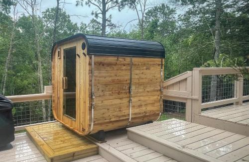 Pisgah Forest House | Hot Tub + Fire Pit: Modern North Carolina Retreat