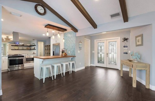 West Bradenton House | House has power ,Fast WIFI，Near Anna Maria beach