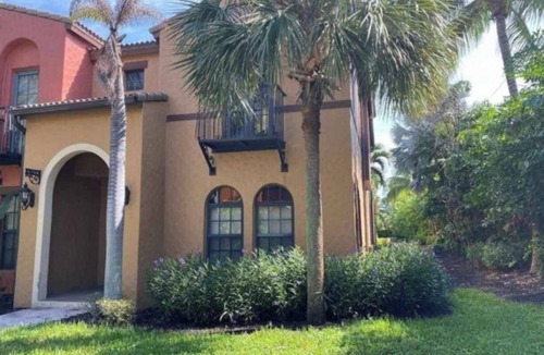 Ole House | House in Ole exclusive resort close to it all - between Marco Island and Naples