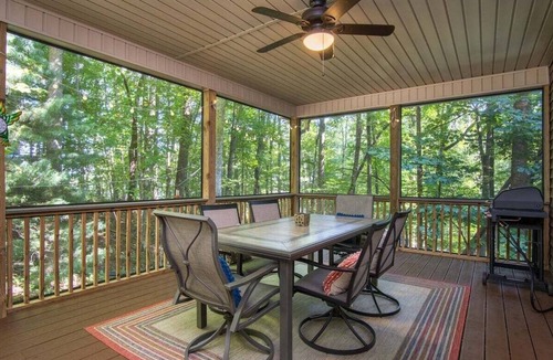 Brevard House | Hummingbird Hideaway in Connestee Falls