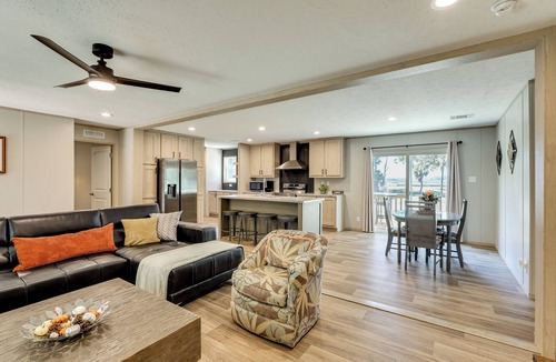 Green Pond House | Hunt, Fish & Relax: Rural Retreat in Green Pond
