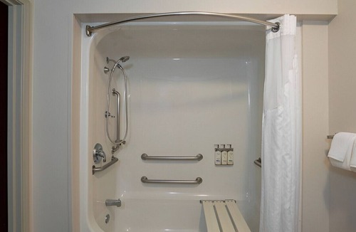 Flemington House | Impressive Room for Business Travelers! Free Wifi
