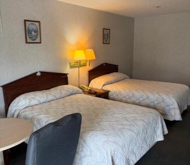 Pembroke Hotel | Inns of Pembroke