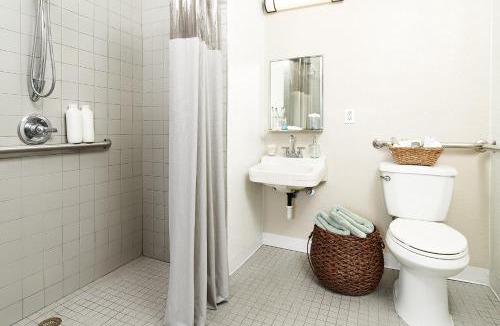 Southwest Raleigh Hotel | InTown Suites Extended Stay Raleigh Garner NC