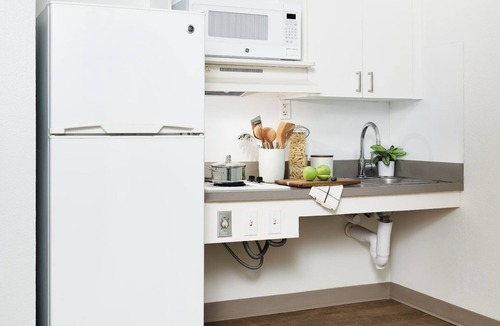 West Ashley Apartment | InTown Suites Extended Stay Charleston SC - West Ashley