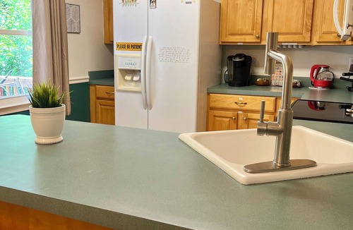 Seneca House | Iroquois Crossroads - 10 min from Clemson & lakes