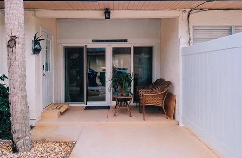 Anna Maria House | Island Gem A by Duncan Real Estate
