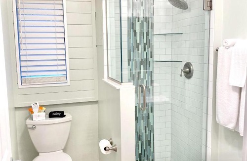 Sebastian Hotel | Island View Cottages Sebastian