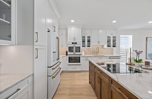 South Beach Condo | It's been said, that this unit rivals the nicest condos in Manhattan