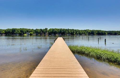 Macon House | It's Our Pleasure! Lake Escape w/Boat Ramp