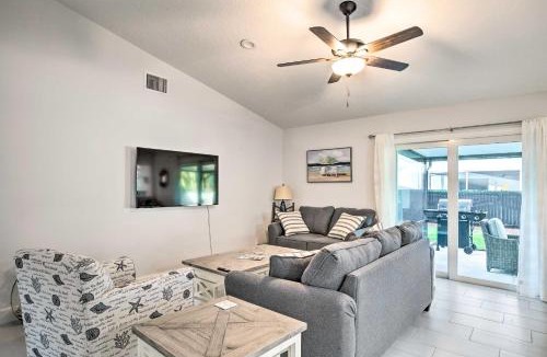 North Palm Beach Heights House | Jupiter Home w/Patio & Grill ~ 6 Mi to Beach!