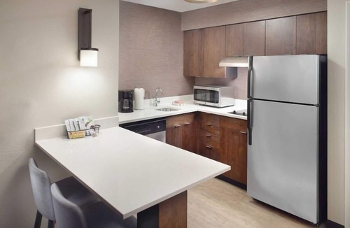 Morrisville Apartment | Just a quick drive to downtown Raleigh and Durham! With FREE Breakfast, Pool