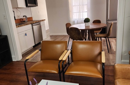 Wilson Apartment | Kenan Cottage in Whirlygig City, Unit B - 3 bd, 2 ba- 1300sf - Downtown Wilson