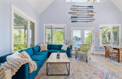 Seneca Apartment | Keowee Oar House Hot Tub Pet Friendly Kayaks