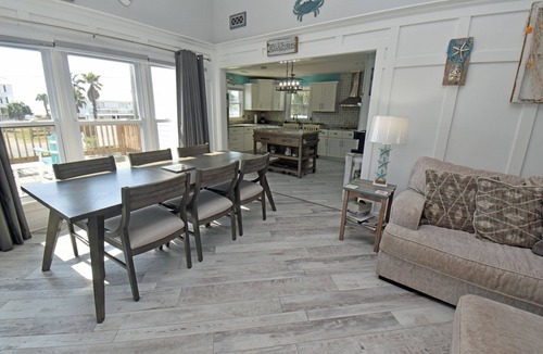 Inlet Harbour House | Kick's Kids - Channelfront in Garden City Beach!