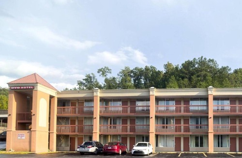 Harriman Apartment | King Bed|Smoking | Harriman