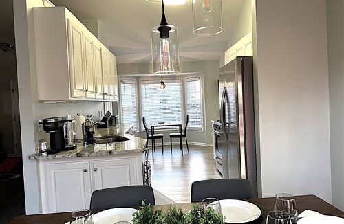 Northwest Raleigh House | King Bed, Workspace, Games near RDU, RTP, Downtown