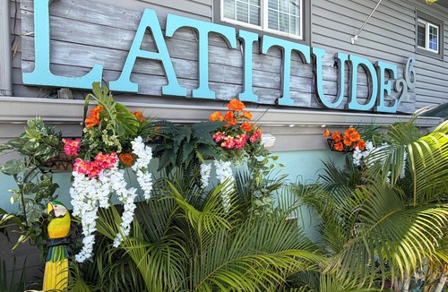 Bonita Springs Hotel | King Studio with Private Deck in Bonita Springs