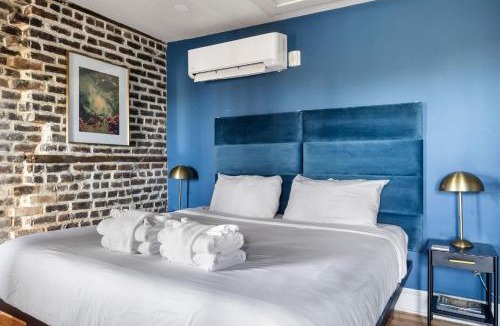 Historic District - North House | King Suite 4th Floor Downtown Hotel Boutique