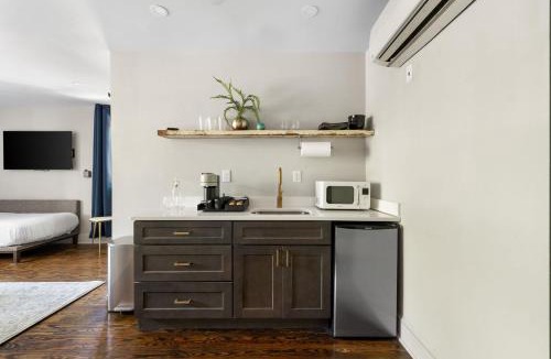 Historic District - North House | King Suite and Twin Boutique Hotel 2 Floor