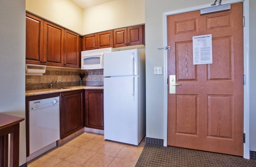 National Hills Condo | King Suite Near Bush Field Airport | Free Daily Breakfast