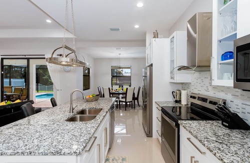 Trafalgar House | Kismet - Brand New, Modern Waterfront Home