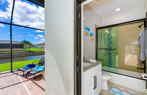 Trafalgar House | Kismet - Brand New, Modern Waterfront Home