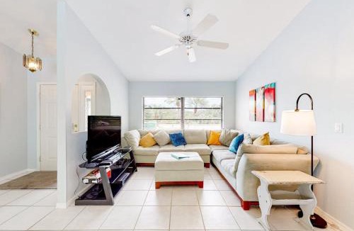 Port Charlotte House | Koala Bungalow
