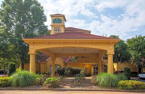 Charlotte Hotel | La Quinta Inn & Suites by Wyndham Charlotte Airport South
