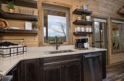 Sevierville Cabin | Lagniappe Lookout , Smoky Mountain View Private Indoor Pool Hot Tub