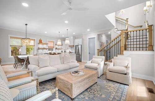 Deer Lake House | Lagoon View, Golf Cart Included - 215 Deer Run