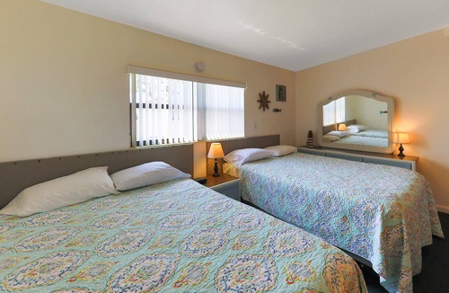 Sylvan Shores Condo | Lake Blue Resort - #14 - *Waterfront, Sandy Beach, boat slips, heated pool