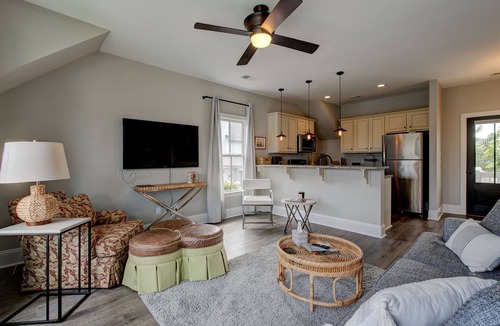 Lake Carolina Cottage | Lake Carolina Coach Cottage/Amazing stay/Columbia,S.C.