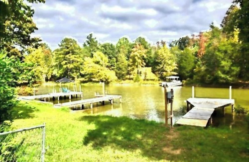 Decatur Cottage | Lake Chickamauga Cabin with Private Dock