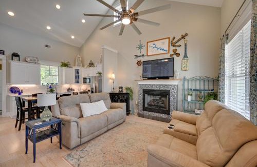 Greenwood House | Lake Greenwood Getaway w/On-Site Boat Ramp!