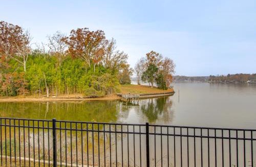 Greenwood House | Lake Greenwood Getaway w/Docks & Waterfront Views