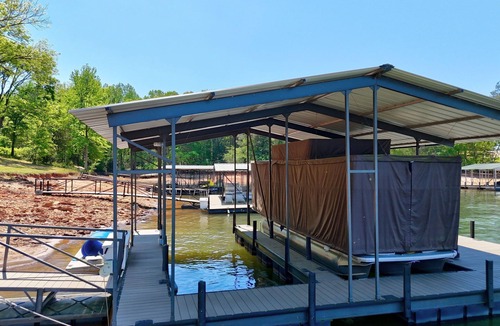 Anderson House | Lake Hartwell Escape w/Dock, Games & Grill