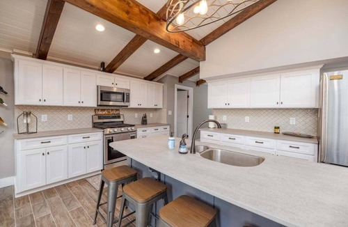 Macon House | Lake Life Balance | Excellent Location