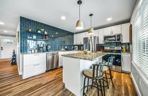 Chapin House | Lake Murray Retreat