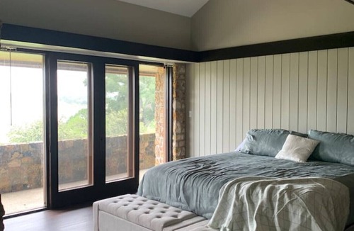 Lake Wales Condo | Lake View Gardens Private Balcony Suite Legoland